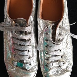 ** leather UGGS sneakers!!**